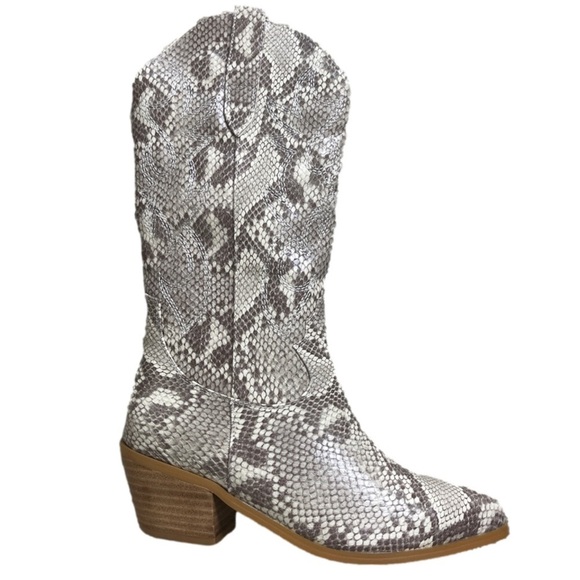 Billini Shoes - NEW Billini Unaro Cowboy Boots #1- size 6